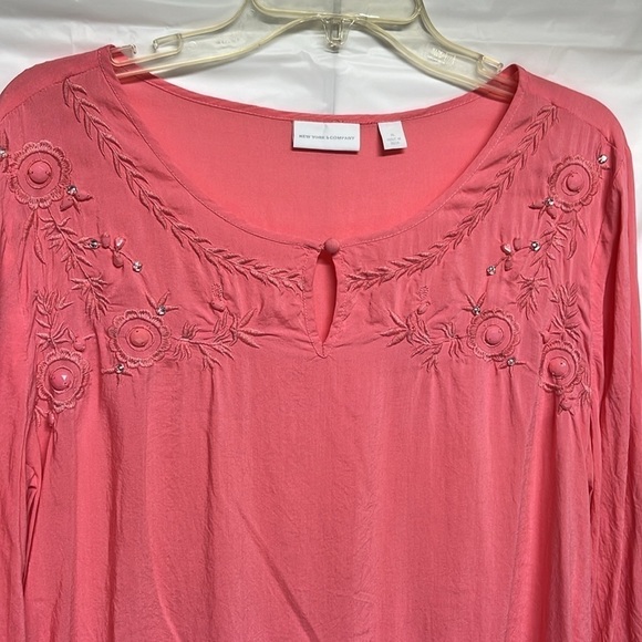 New York & Co Top - Picture 3 of 11